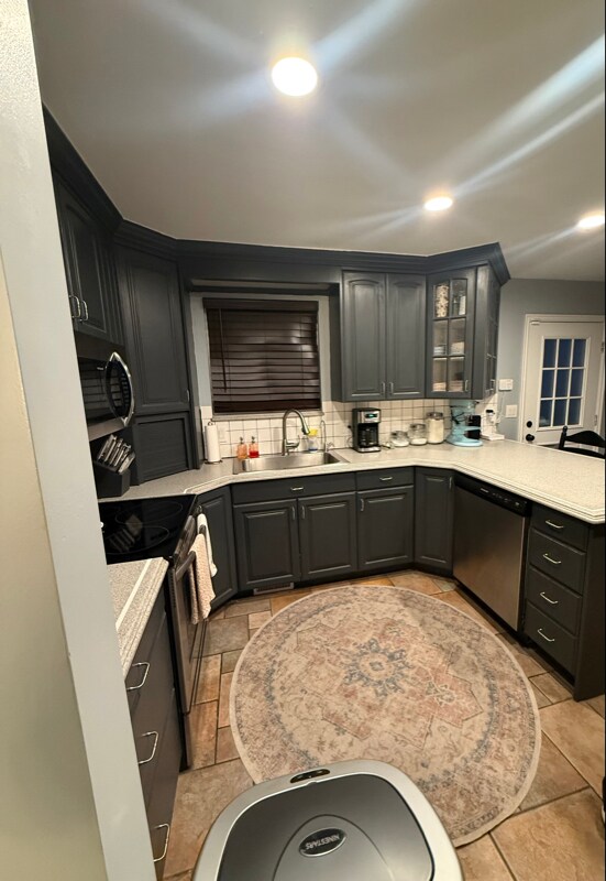 Foto del edificio - 7598 S 2290 W