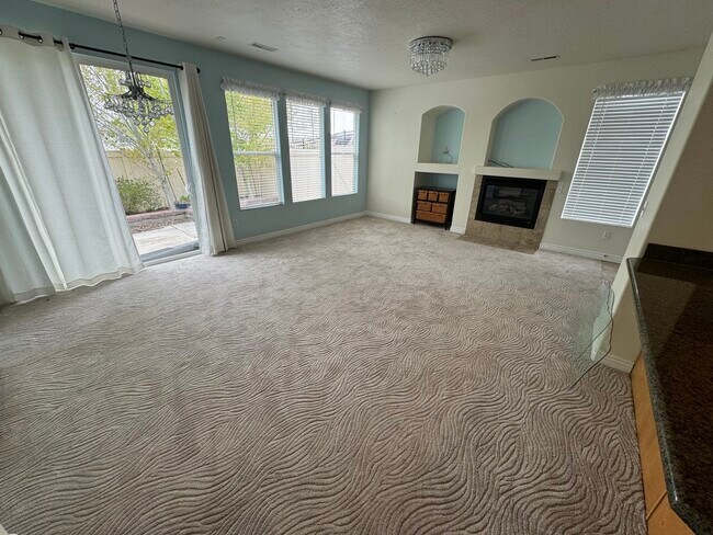 Building Photo - 3169 Provence Ln