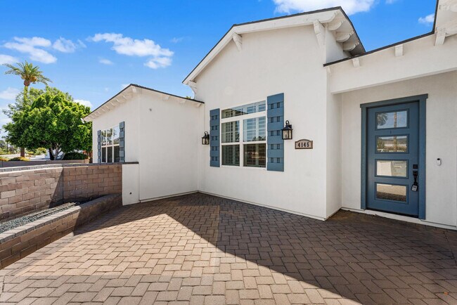 Foto del edificio - 4145 E Campbell Ave