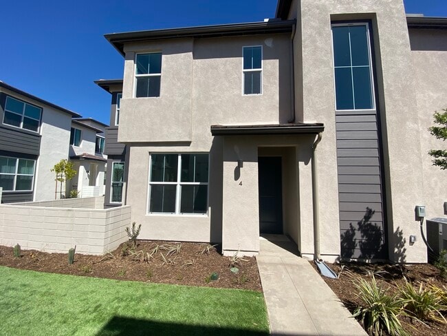 Exterior - 13086 Olympus Cir