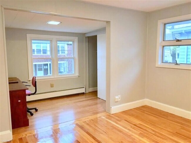 Building Photo - 60 Woods Ave