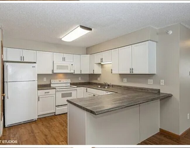 Building Photo - 633 Kimberlite St