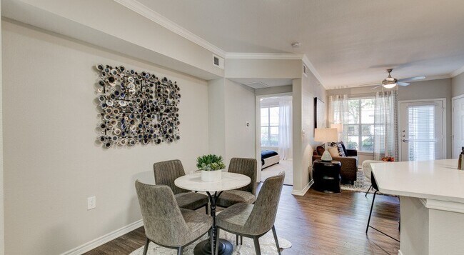 Foto del edificio - Eleven11 Lexington at Flower Mound