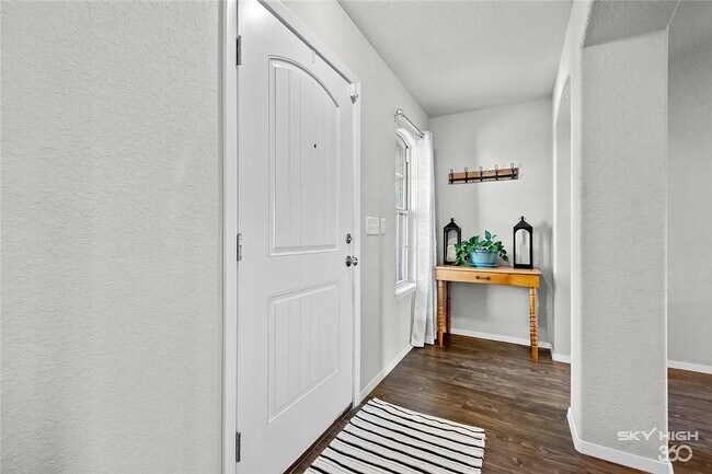 Foto del edificio - 4211 SW Laurel Hill Ave