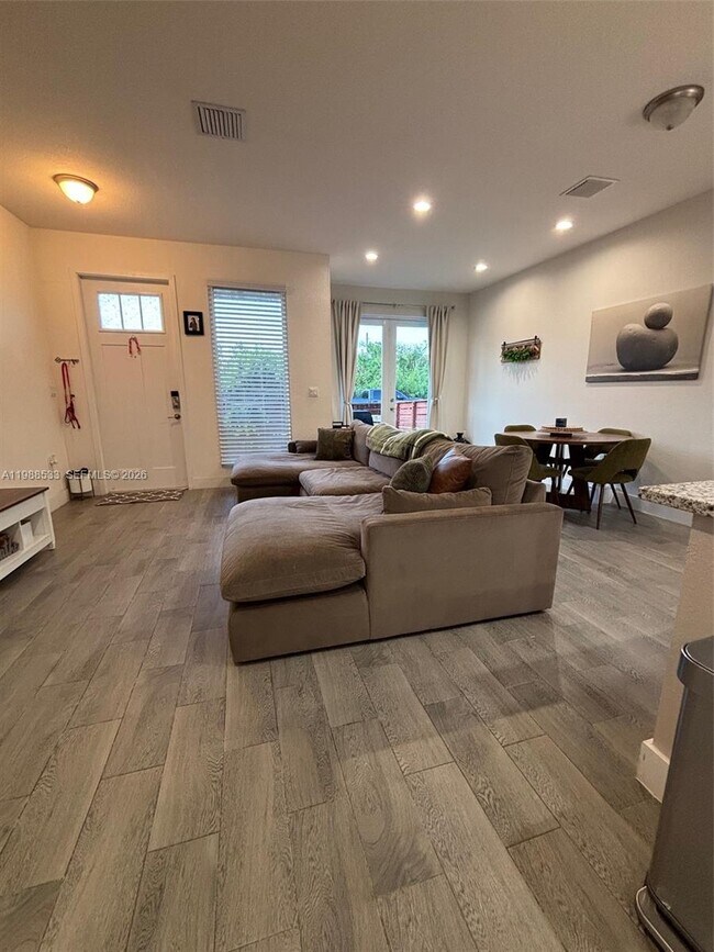 Foto del edificio - 12755 SW 247th St