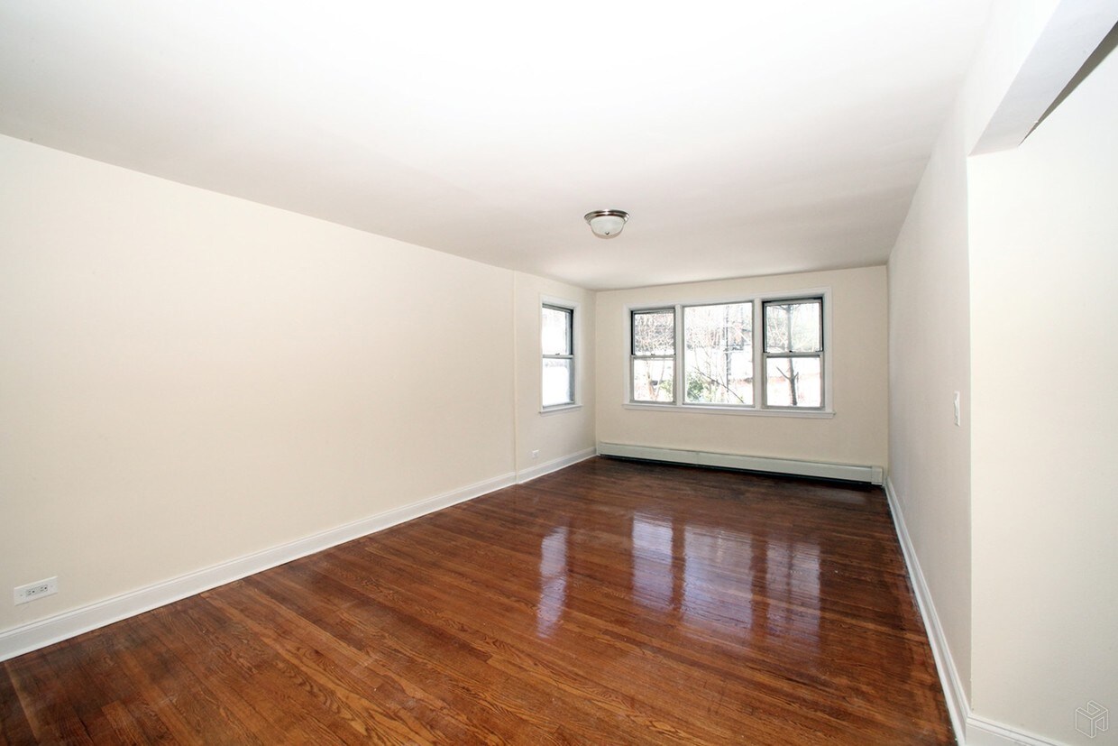 4601 Henry Hudson Pkwy W Unit C8, Bronx, NY 10471 Condo for Rent in