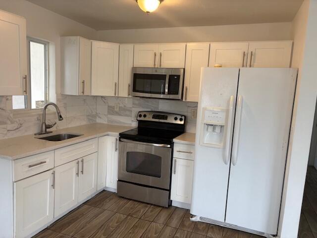 Building Photo - 958 W 3rd St