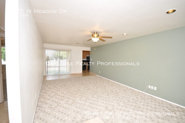 Building Photo - 8872 W Meadow Dr