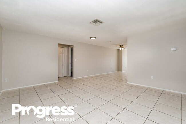 Building Photo - 4212 Woodtrail Blvd