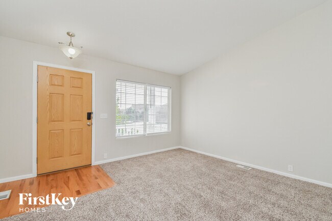 Building Photo - 6706 Fowler Dr