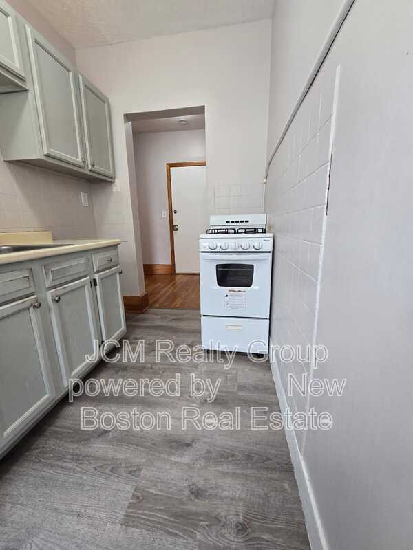 Photo - 167 North Common Street Apartment