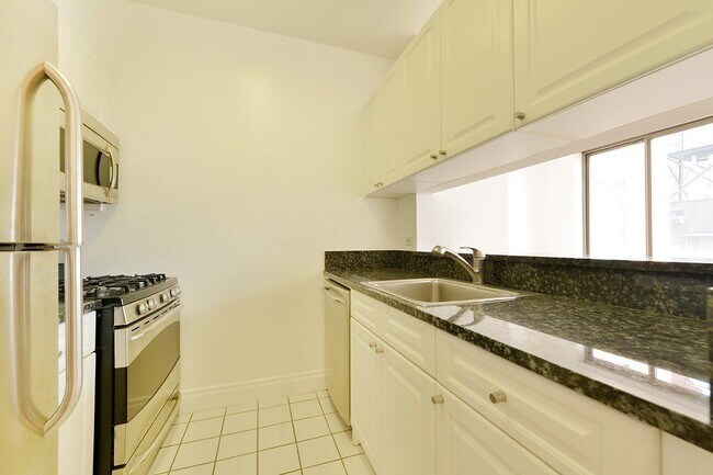 Foto del edificio - 435 79th E St