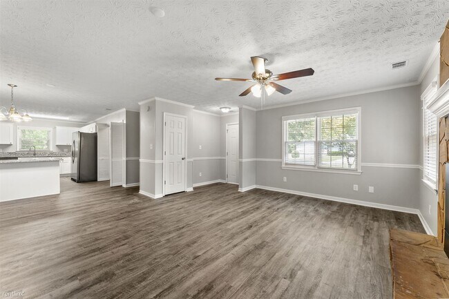 Foto del edificio - 3 br, 2 bath House - 1801 Riverridge Dr NW