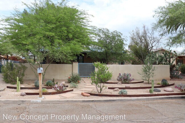 Foto del edificio - 2 br, 2 bath House - 2611 E Helen St