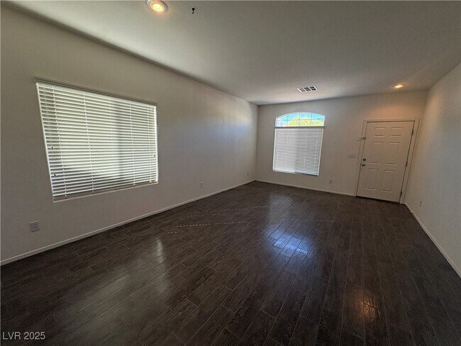 Foto del edificio - 1625 Sandglass Ave