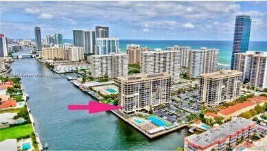 Building Photo - 2017 S Ocean Dr