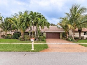 Building Photo - 9939 Majestic Way
