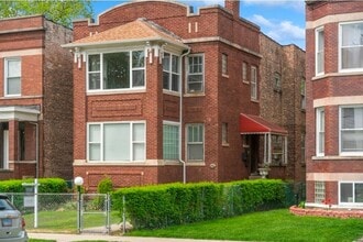Building Photo - 7748 S Saginaw Ave