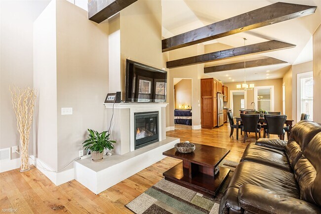 Foto del edificio - 3 br, 3 bath House - 2902 South Logan Street