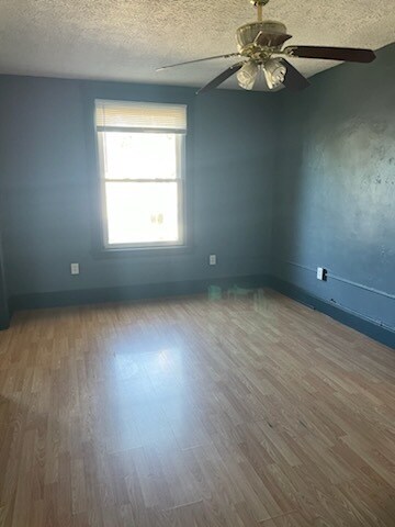 Primary Photo - 211 McClelland Ave