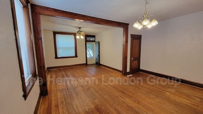 Building Photo - 4668 Rosa Ave