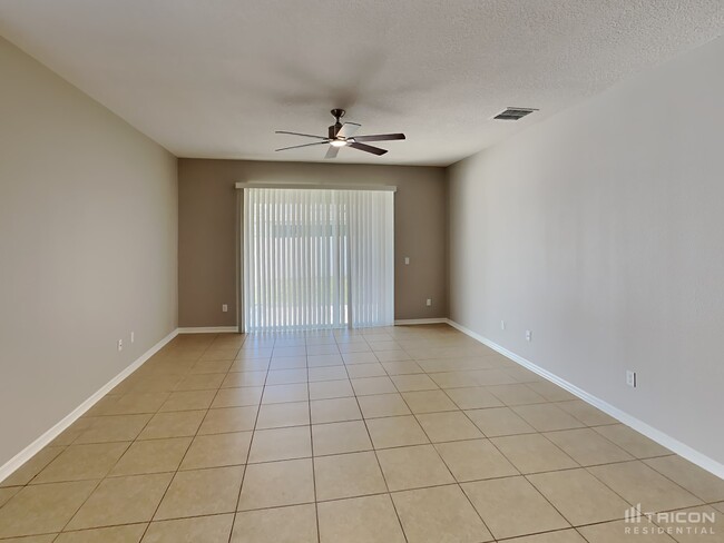 Building Photo - 2557 Isabela Terrace Kissimmee FL