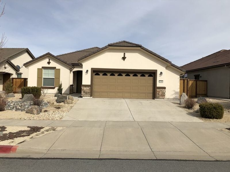 Primary Photo - 1250 W Del Webb Pkwy