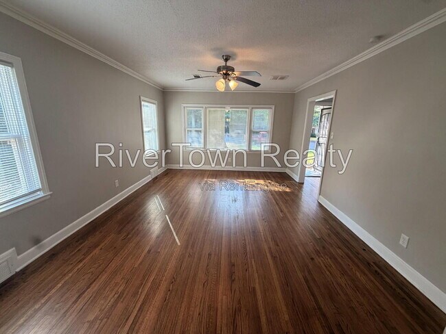Foto del edificio - 187 N Holmes St