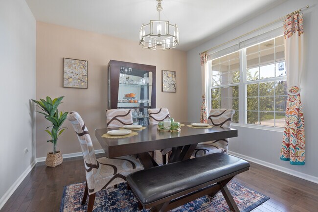 Foto del edificio - 3476 Birch Ln