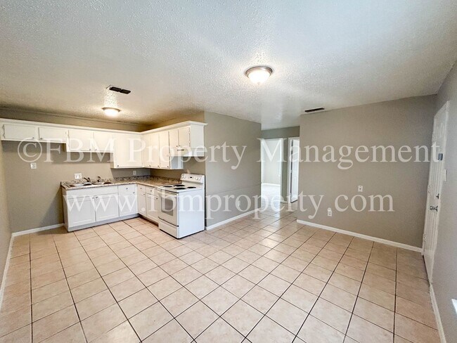 Foto del edificio - 3224 W 8th Ave