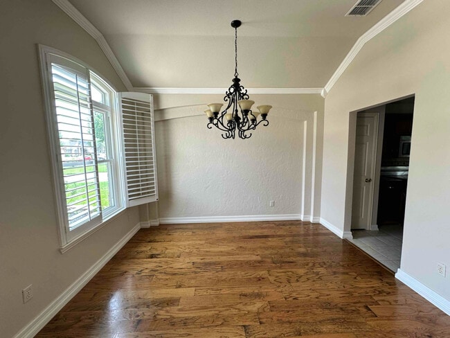 Photo - 1630 Cedar Elm Dr House