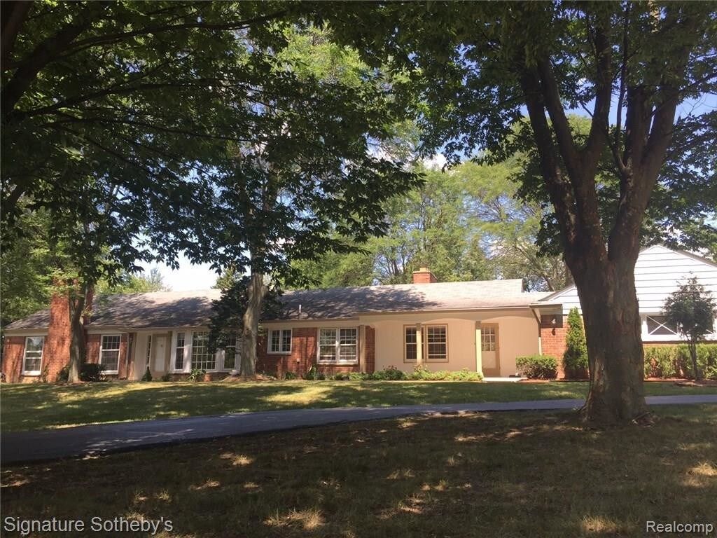 1950 Lone Pine Rd, Bloomfield Hills, MI 48302 House Rental in
