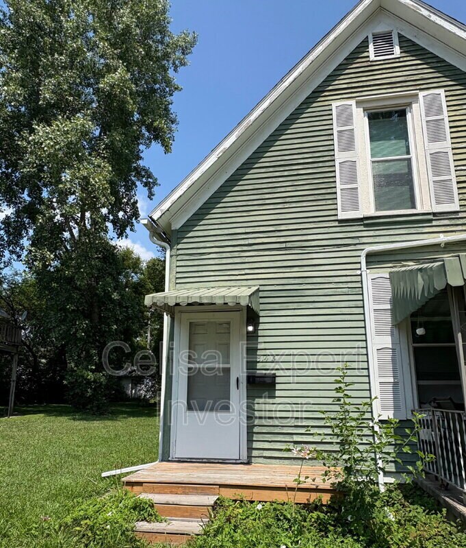 Foto principal - 814 Grace Ave