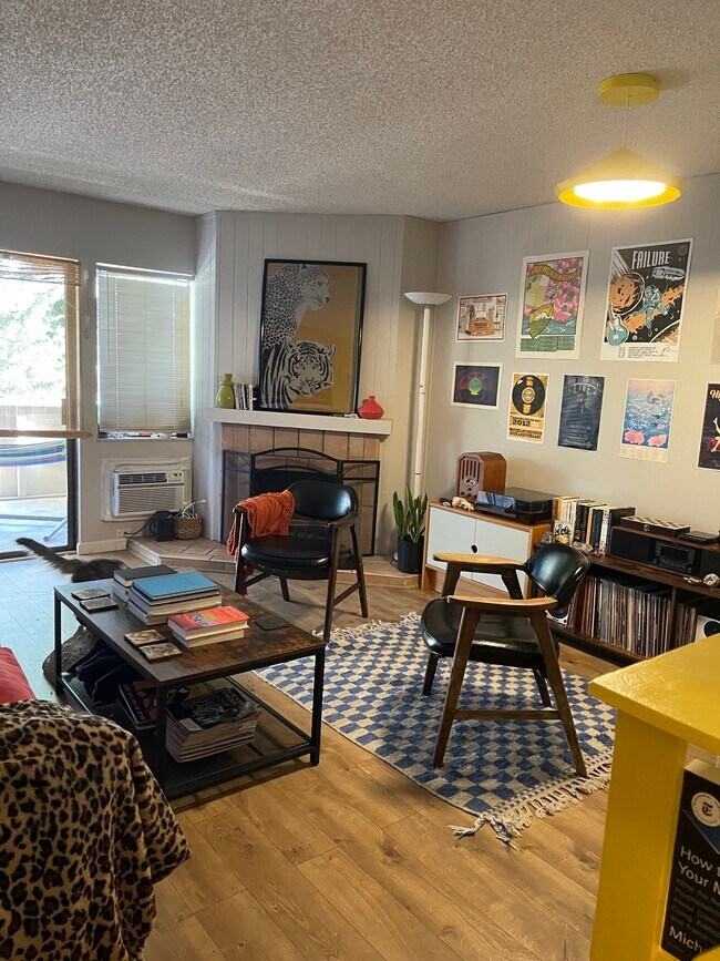Building Photo - 3300 Bridger Trl