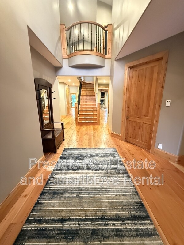 Building Photo - 606 Holly Haven Cir