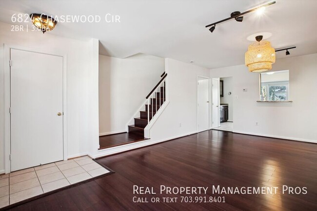Foto del edificio - 6824 Chasewood Cir