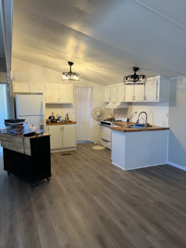 Building Photo - 1234 El Ranchero Rd