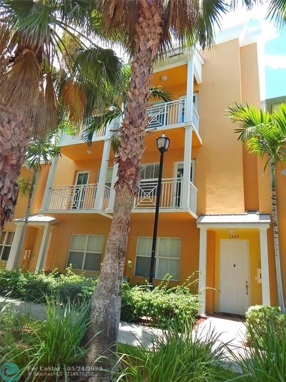 1309 SW 4th St, Fort Lauderdale, FL 33312 Townhouse for Rent in Fort Lauderdale, FL