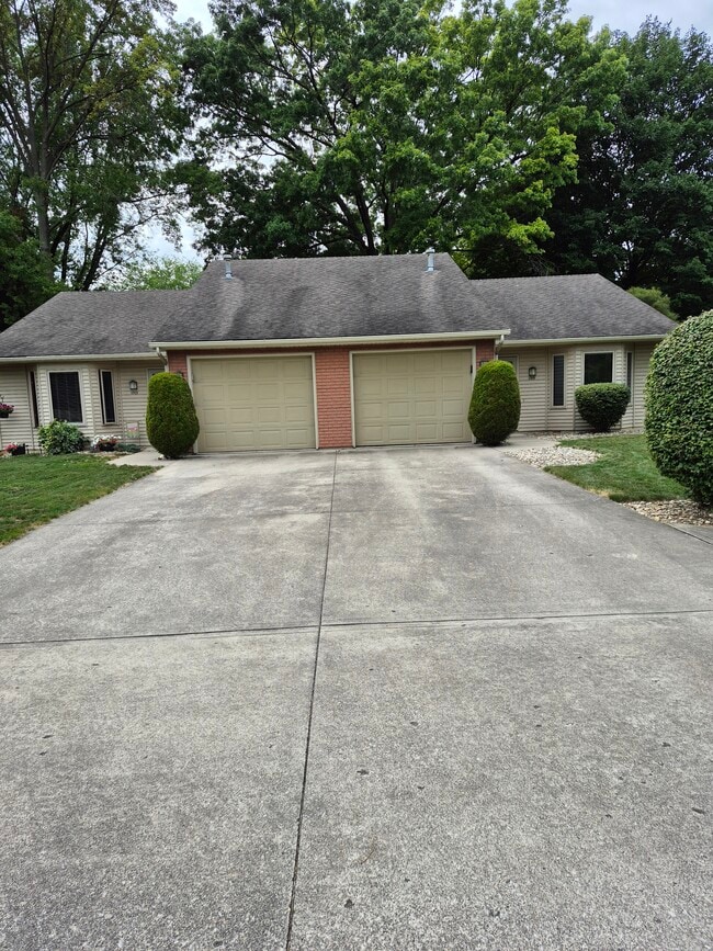 Building Photo - 1315 Reed Rd