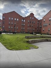 Building Photo - 160 Lafayette St