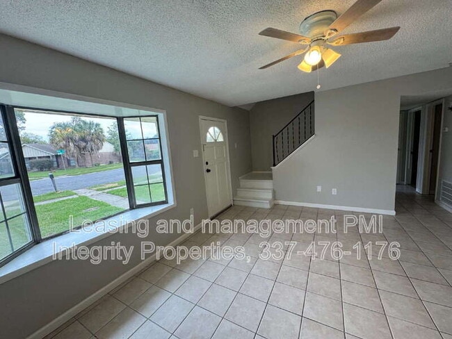 Building Photo - 409 Marseilles Dr