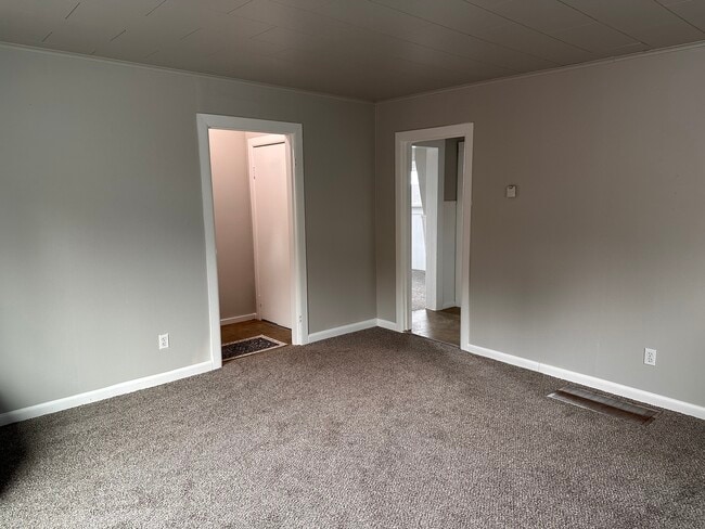 Foto del edificio - 256 4th St