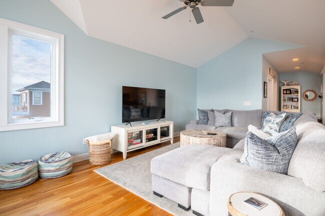 Foto del edificio - 608 Carolina Beach Ave S