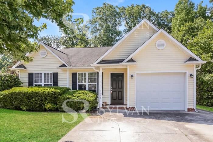 Primary Photo - Discover Spacious Comfort & Fun