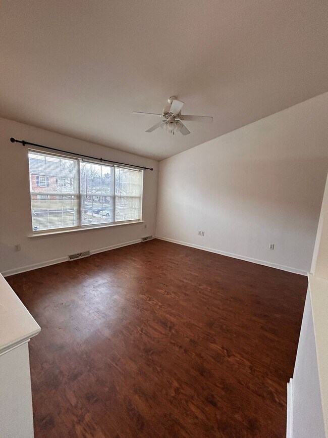 Foto del edificio - 3 Bed 2 Bath Townhouse In Mountville For Rent!