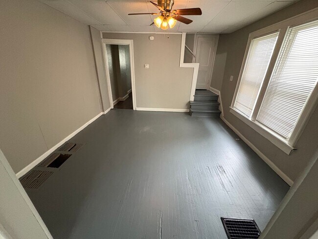 Foto del edificio - 461-463 South Wayne Avenue