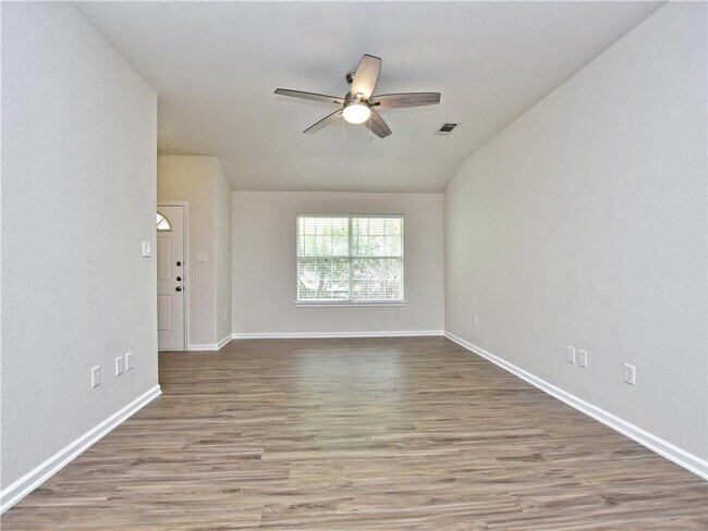 Building Photo - 21511 Pershing Ave