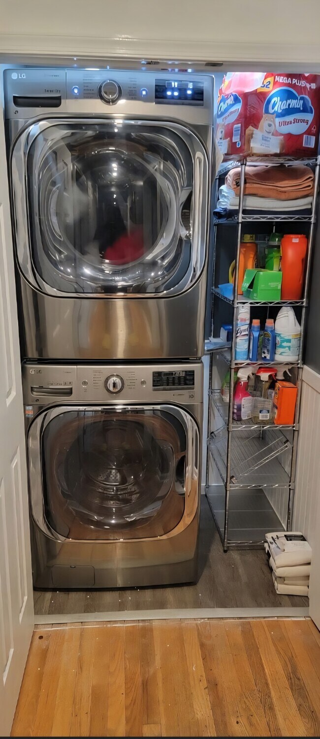 Foto del edificio - 3407 Orme Dr