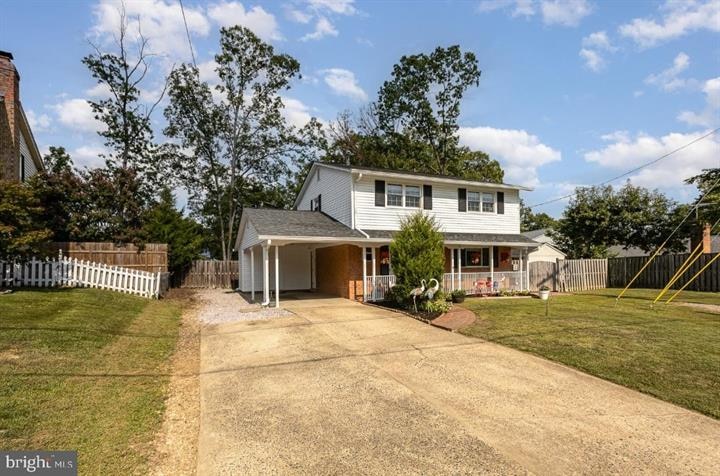 Photo - 6919 Rolling Rd (West Springfield, VA)