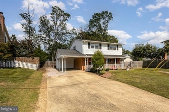 Building Photo - 6919 Rolling Rd